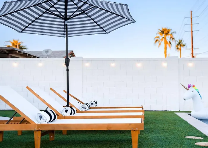 Sun Social By Avantstay